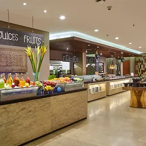 5* Курортный комплекс Courtyard By Marriott Bali Nusa Dua